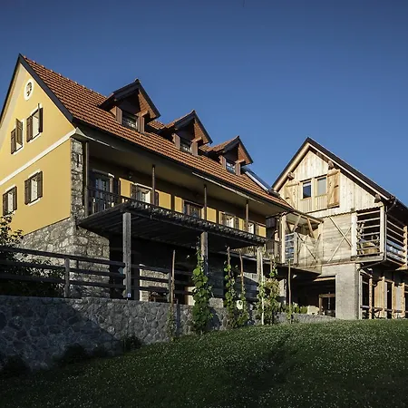 Pensión Family House Kalska Domacija